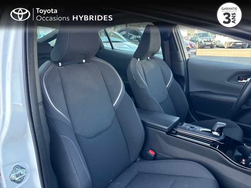 TOYOTA – Prius Rechargeable