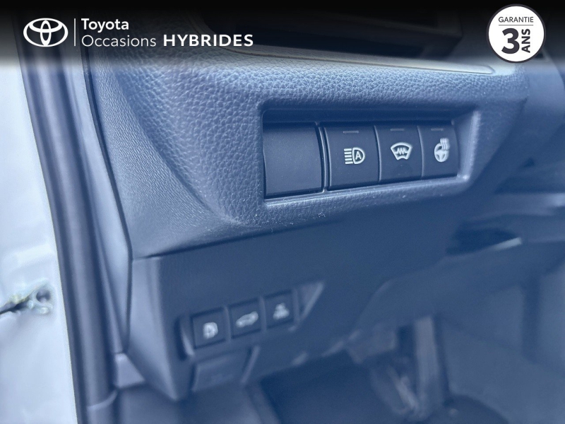 TOYOTA – Prius Rechargeable