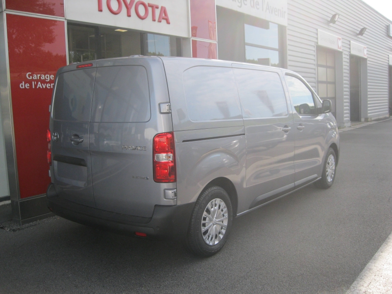 TOYOTA – PROACE