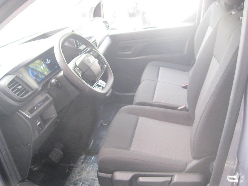 TOYOTA – PROACE