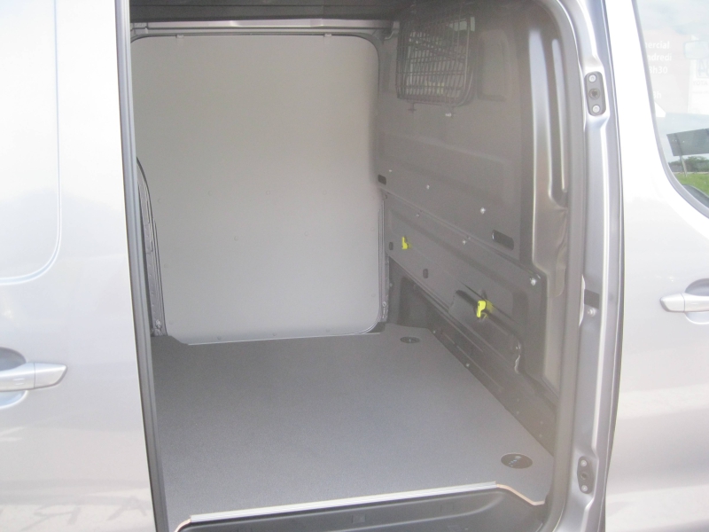 TOYOTA – PROACE