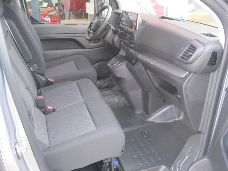 TOYOTA – PROACE