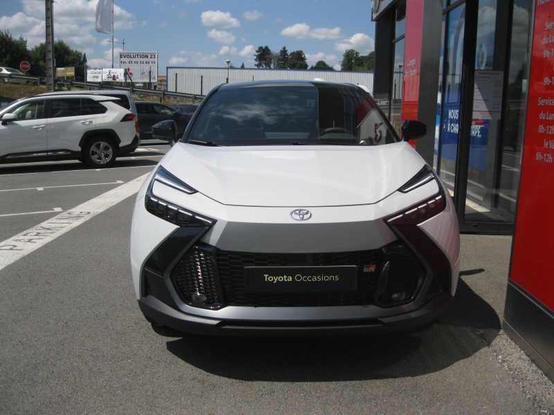 TOYOTA – C-HR