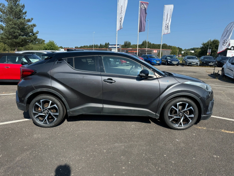 TOYOTA – C-HR