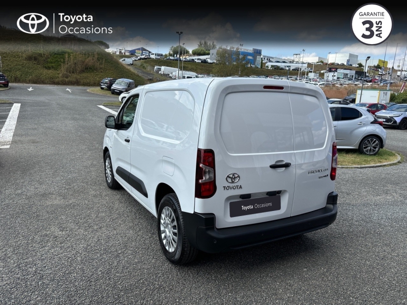 TOYOTA – PROACE CITY