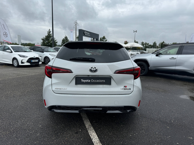 TOYOTA – Corolla Touring Spt