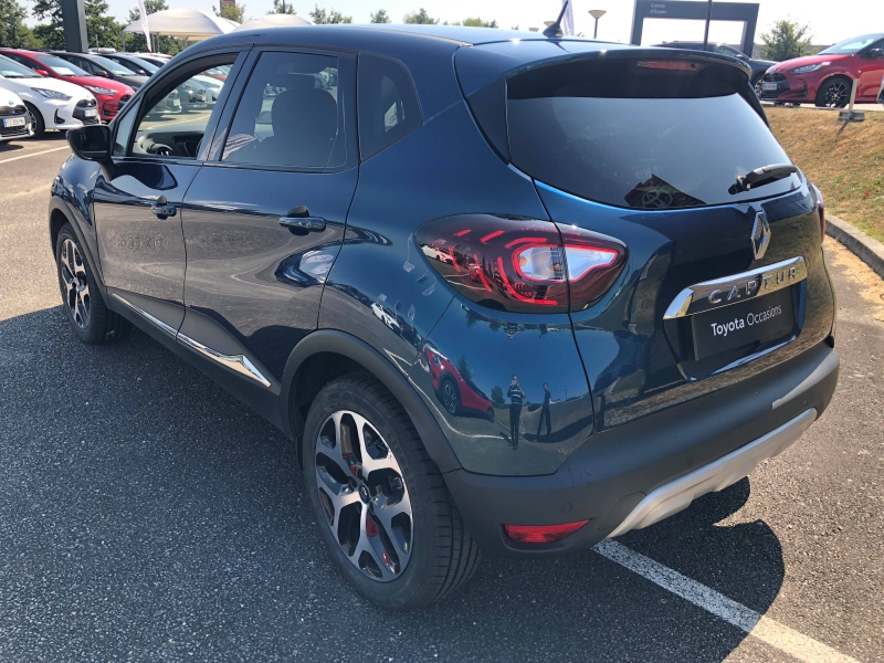 RENAULT – Captur