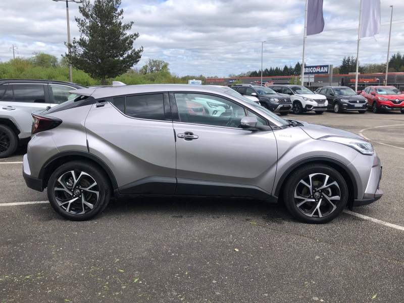 TOYOTA – C-HR