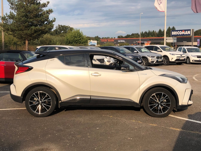 TOYOTA – C-HR