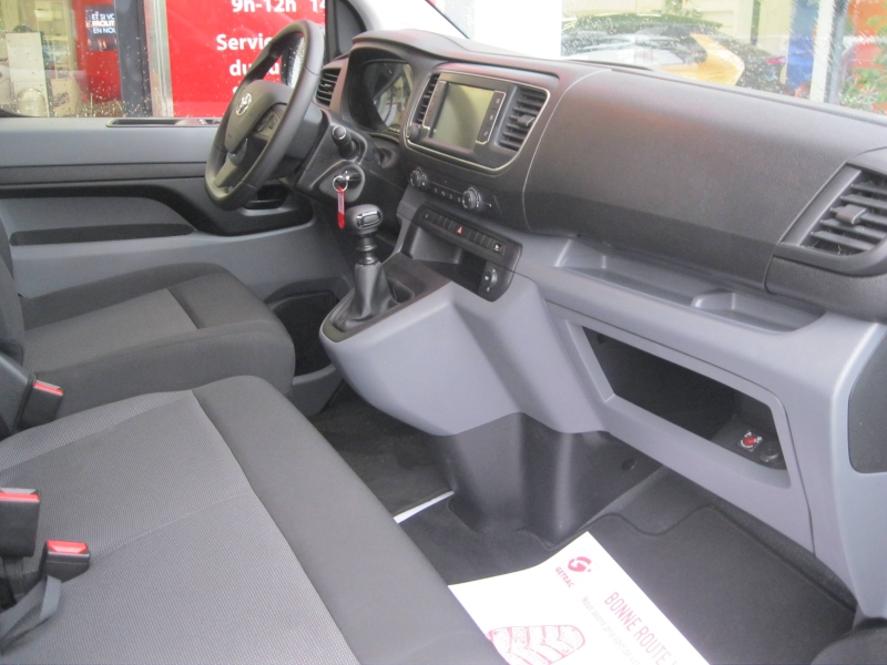 TOYOTA – PROACE Combi