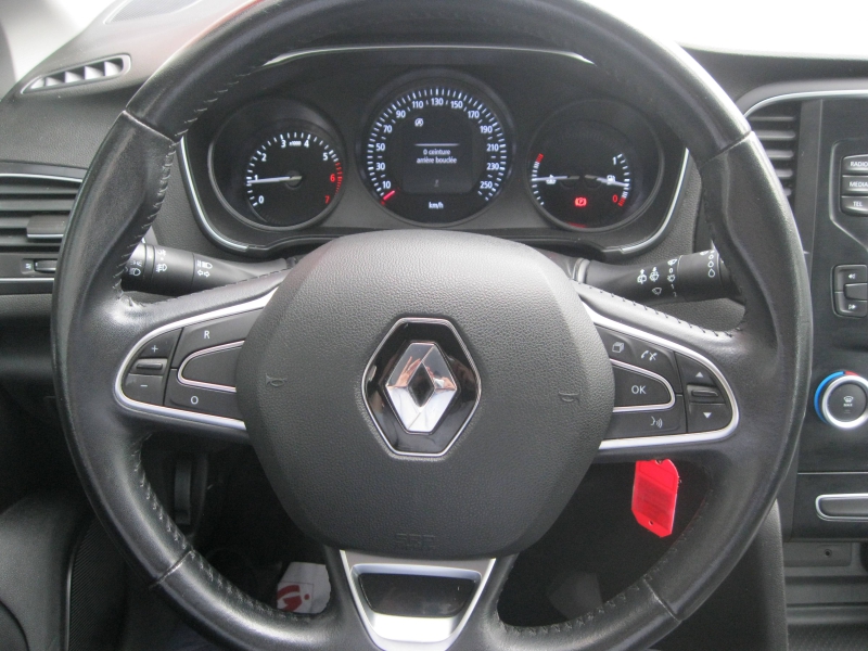 RENAULT – Megane