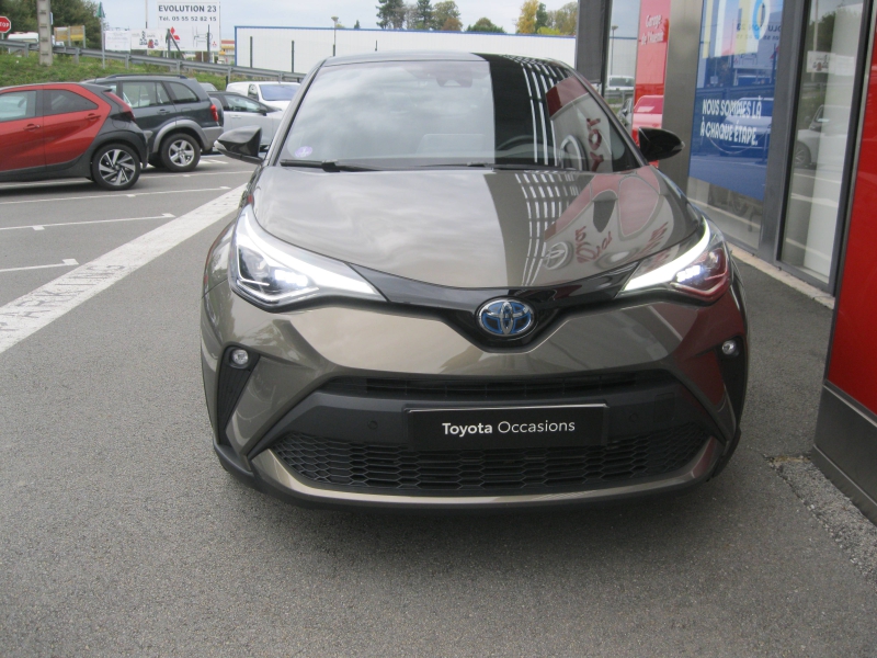 TOYOTA – C-HR