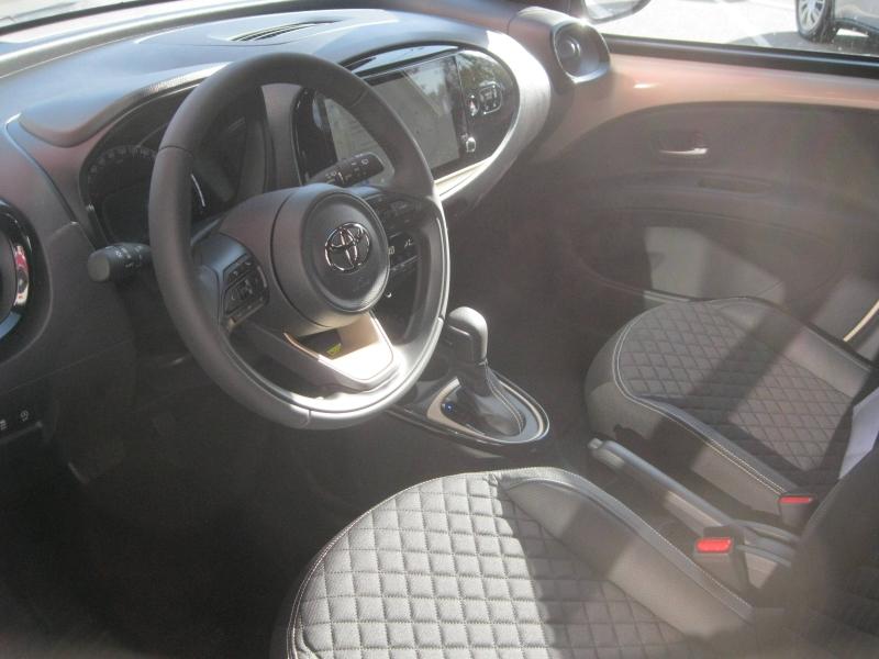 TOYOTA – Aygo X