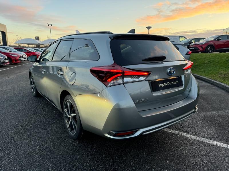 TOYOTA – Auris Touring Sports