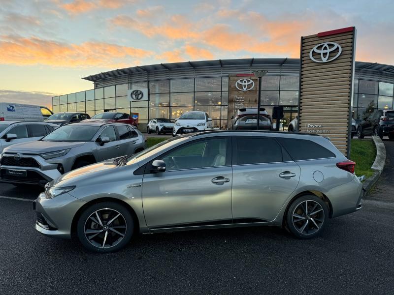 TOYOTA – Auris Touring Sports