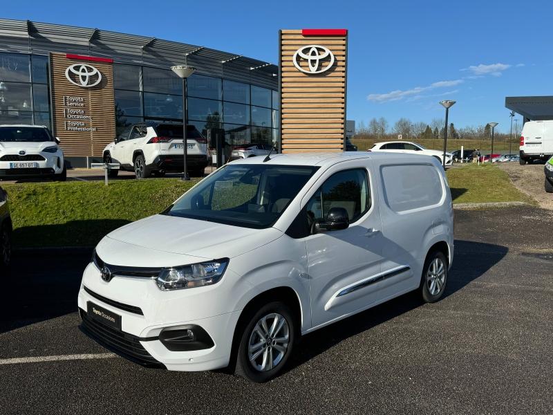 TOYOTA – PROACE CITY