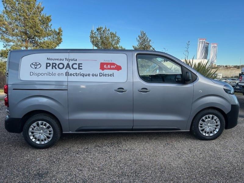 TOYOTA – PROACE