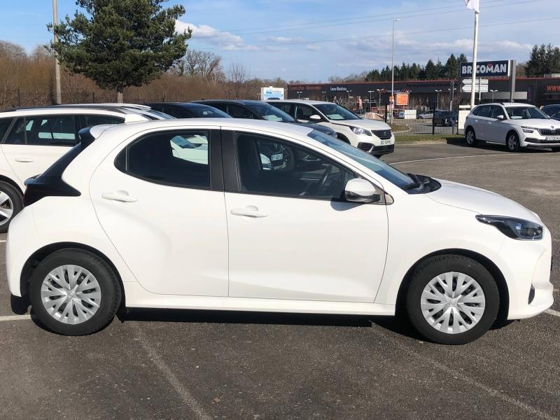 TOYOTA – Yaris