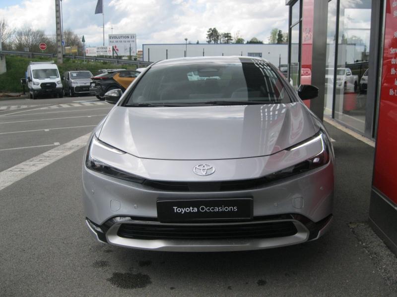 TOYOTA – Prius Rechargeable