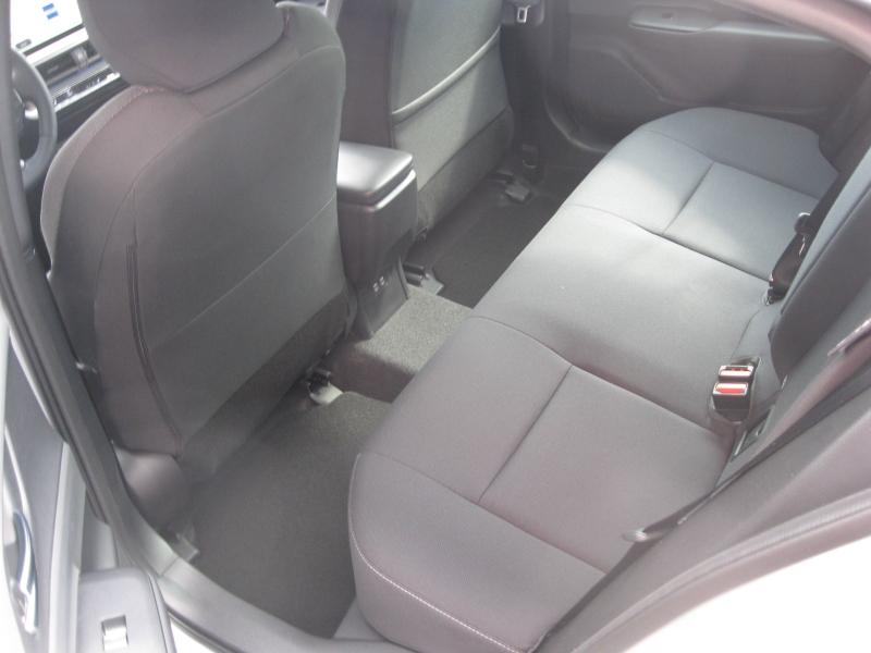 TOYOTA – Prius Rechargeable