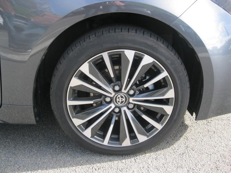 TOYOTA – Corolla