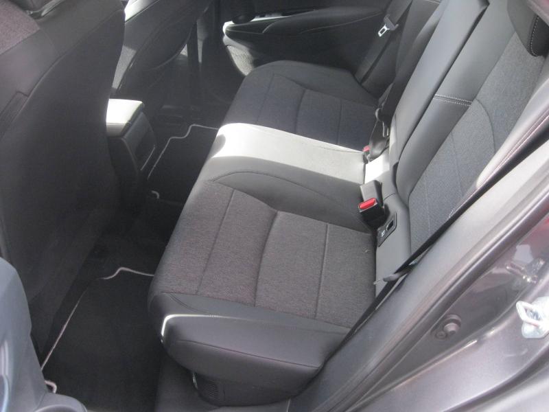 TOYOTA – Corolla
