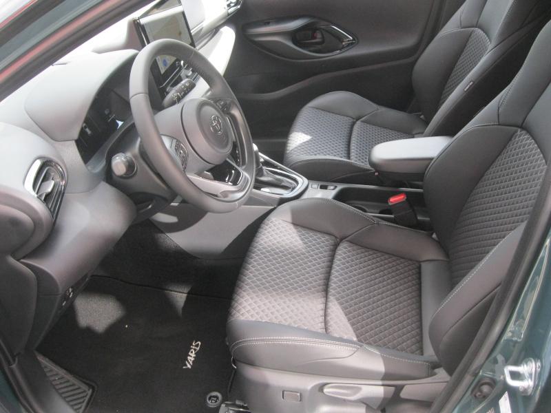 TOYOTA – Yaris