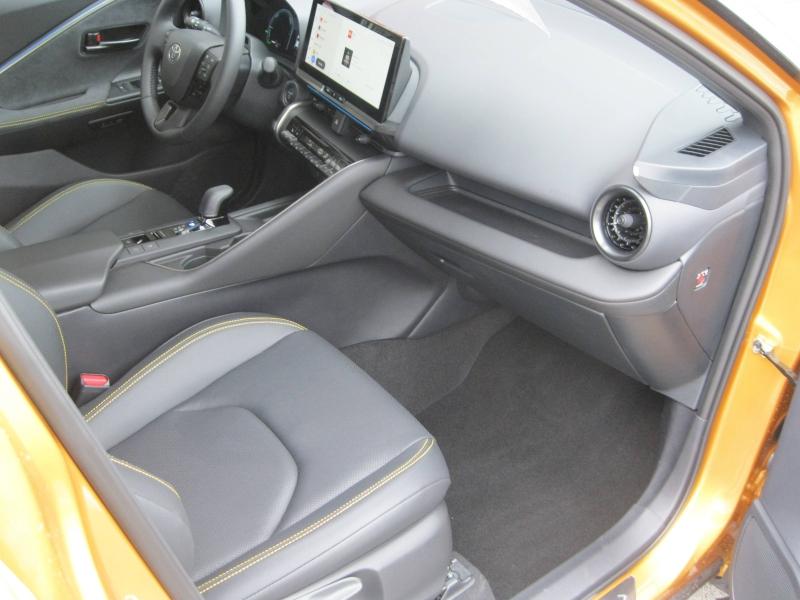 TOYOTA – C-HR