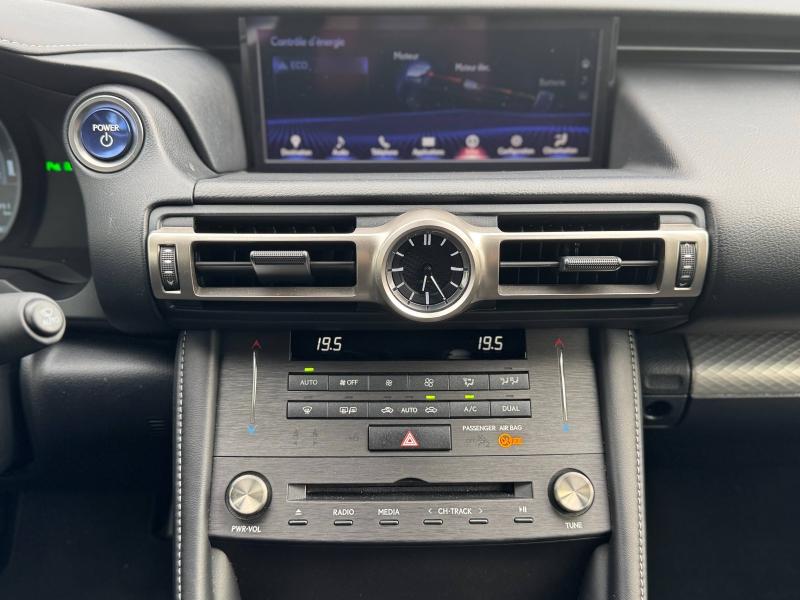 LEXUS – RC