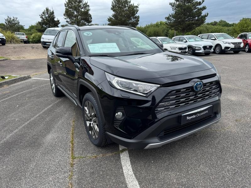 TOYOTA – RAV4