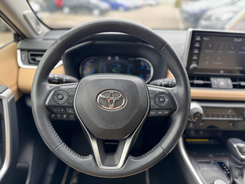 TOYOTA – RAV4