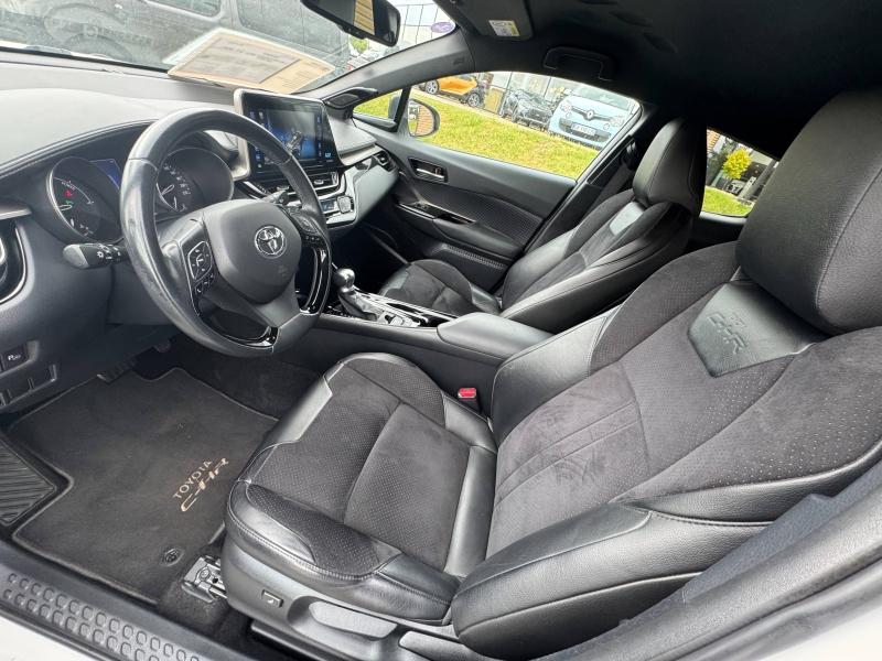 TOYOTA – C-HR