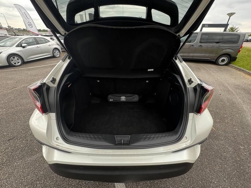 TOYOTA – C-HR