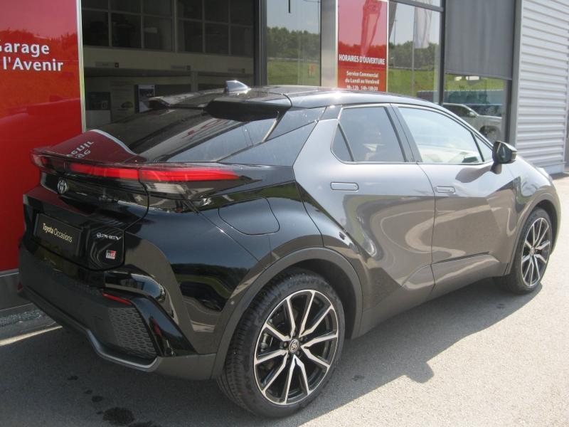 TOYOTA – C-HR