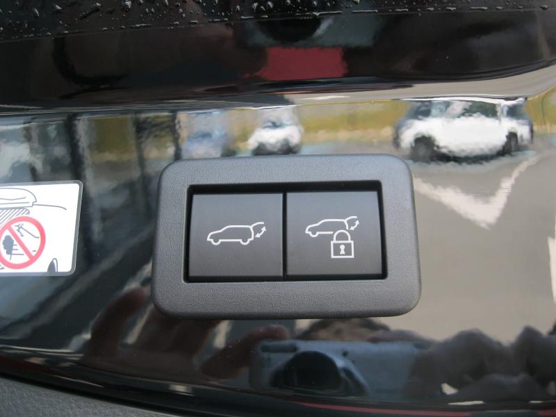 TOYOTA – C-HR