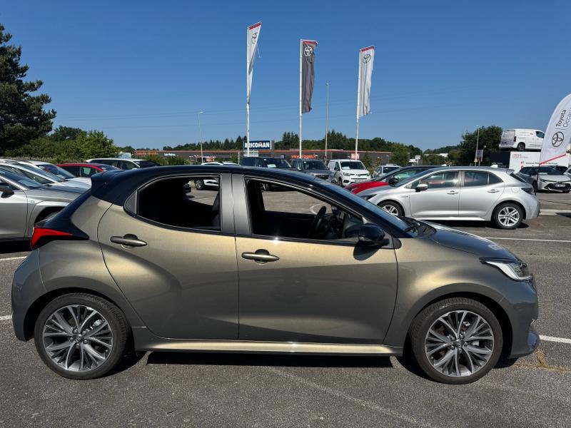 TOYOTA – Yaris
