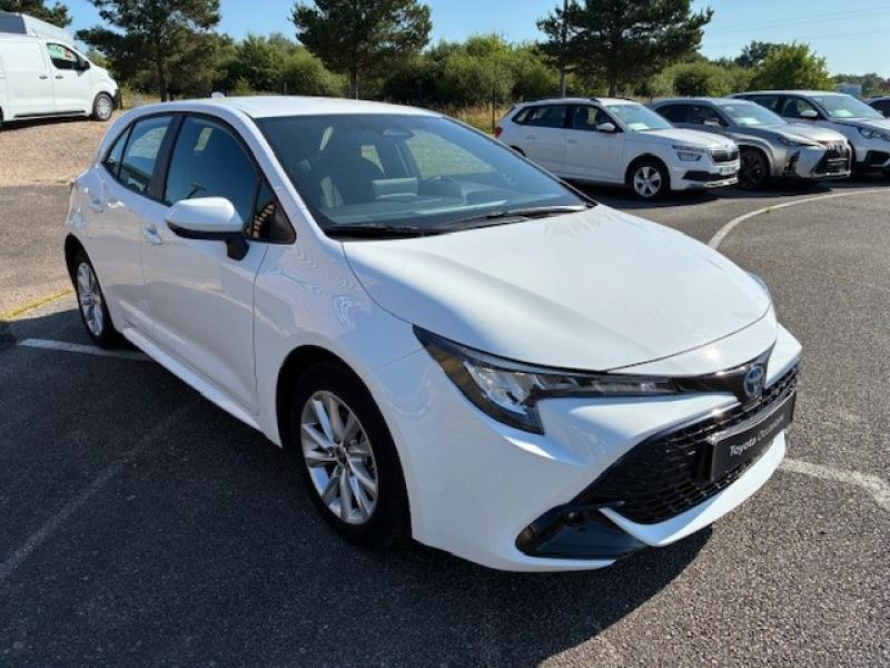 TOYOTA – Corolla