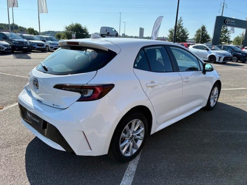 TOYOTA – Corolla