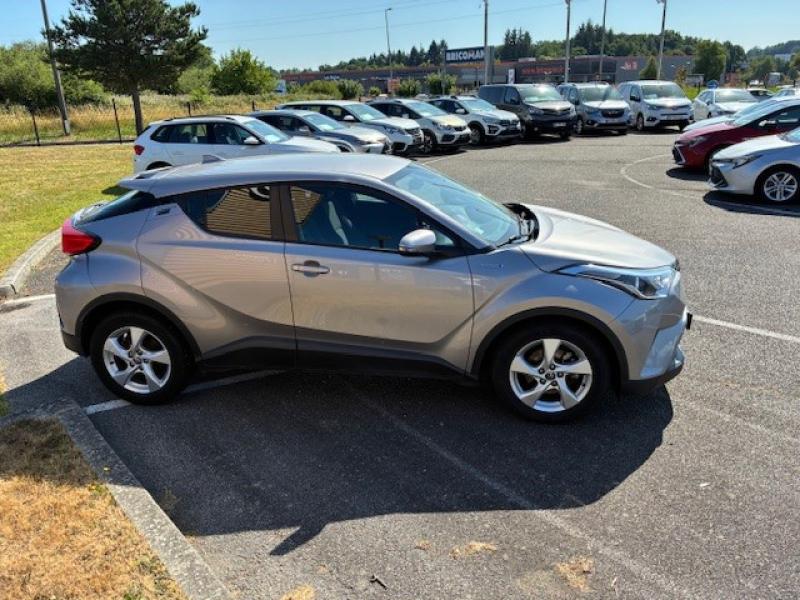 TOYOTA – C-HR