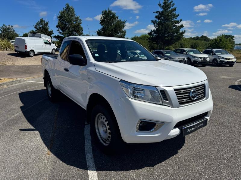 NISSAN – Navara