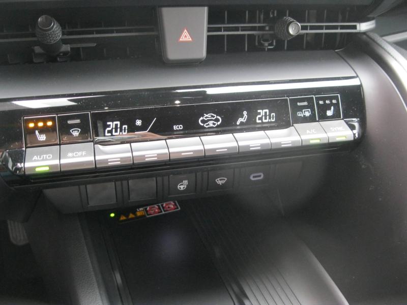 TOYOTA – C-HR