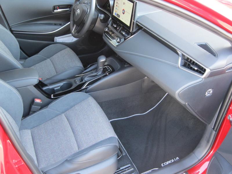 TOYOTA – Corolla
