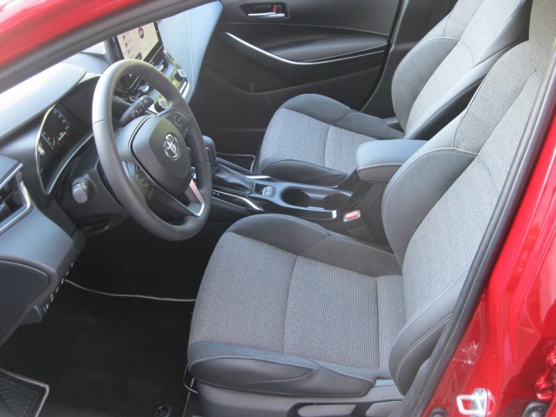 TOYOTA – Corolla