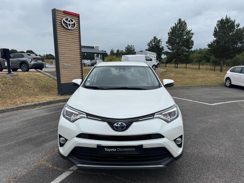 TOYOTA – RAV4