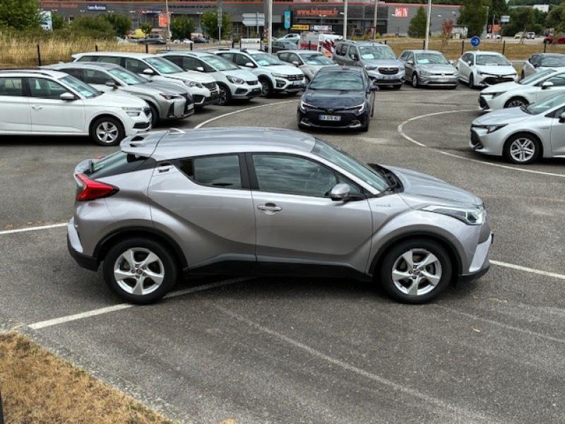 TOYOTA – C-HR