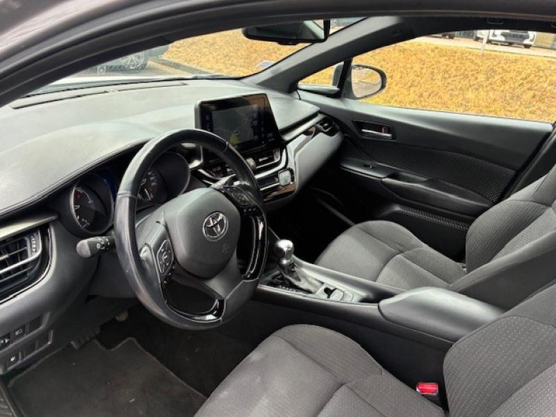 TOYOTA – C-HR