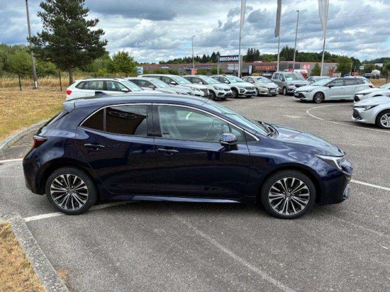 TOYOTA – Corolla