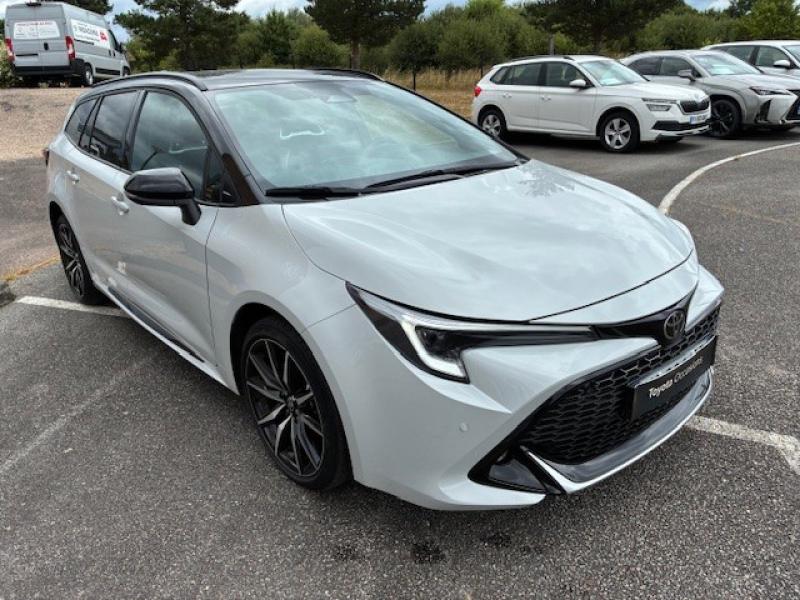 TOYOTA – Corolla Touring Spt