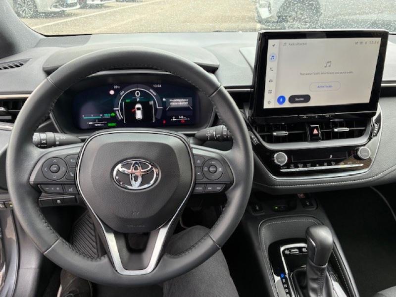 TOYOTA – Corolla Touring Spt