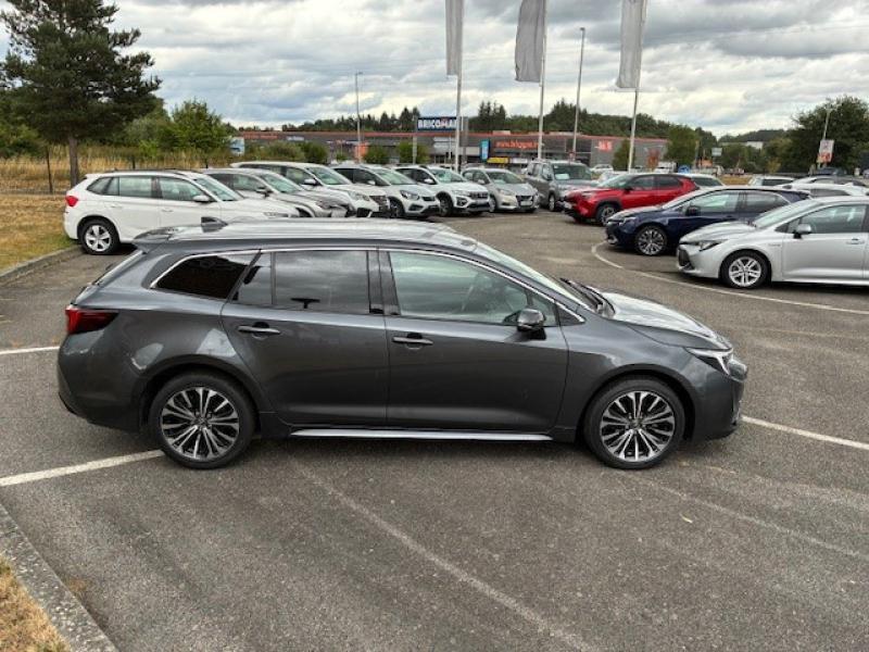 TOYOTA – Corolla Touring Spt